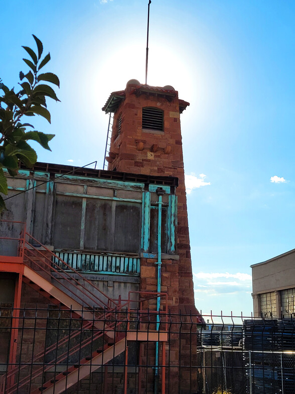 ABQ Rail Yards Market - Sacred Patterns Acupuncture - Dr Andrew Moser, DOM, MBA - September 29, 2024 