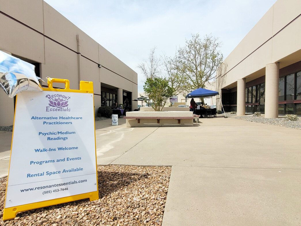 Psychic Healing Art Fair - April 2025 - Resonant Essential - Albuquerque, New Mexico - Dr. Andrew Moser, DOM, MBA - Sacred Patterns Acupuncture 