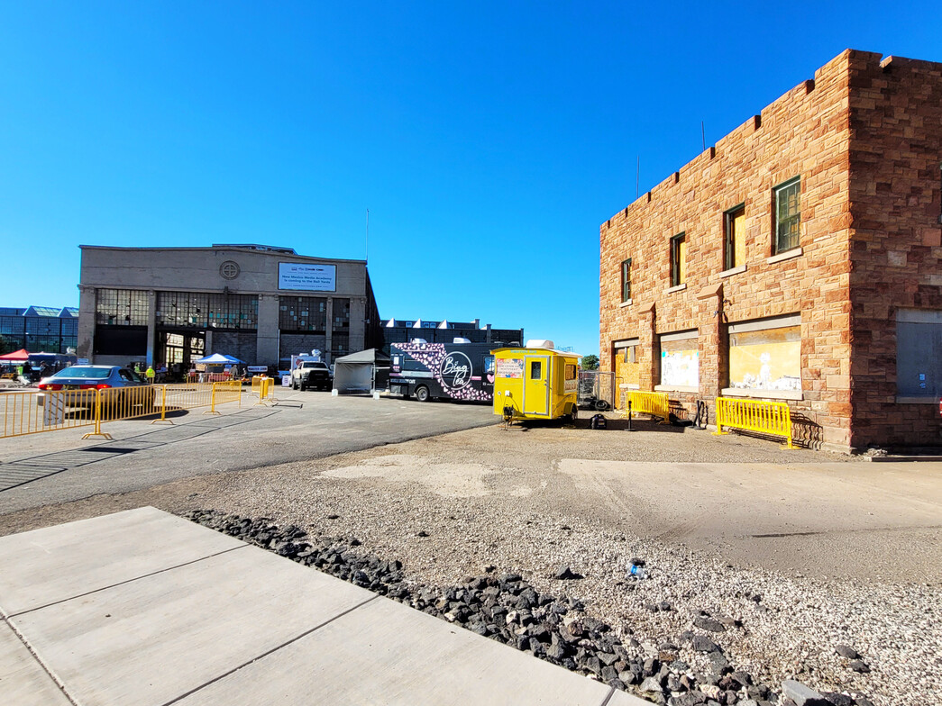 Rail Yards Market - Albuquerque, NM - Sacred Patterns Acupuncture - Dr. Andrew Moser, DOM, MBA - September 21, 2025