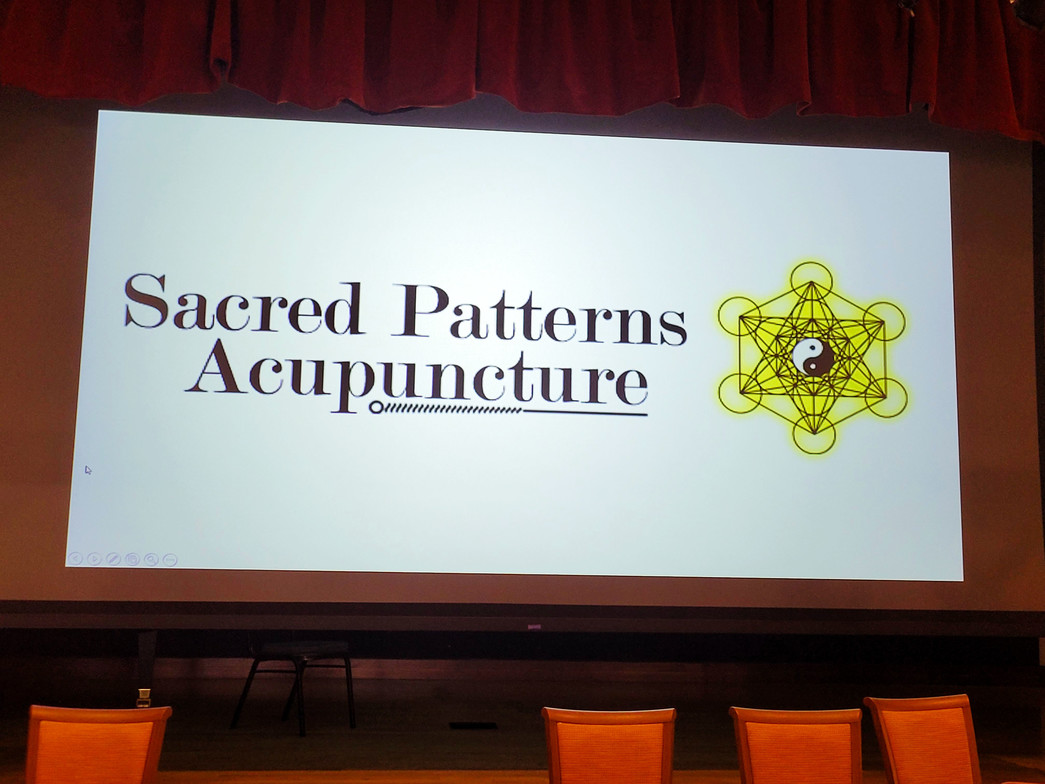 Dr. Andrew Moser of Sacred Patterns Acupuncture at La Vida Llena Health Fair 2025 – Albuquerque holistic healthcare