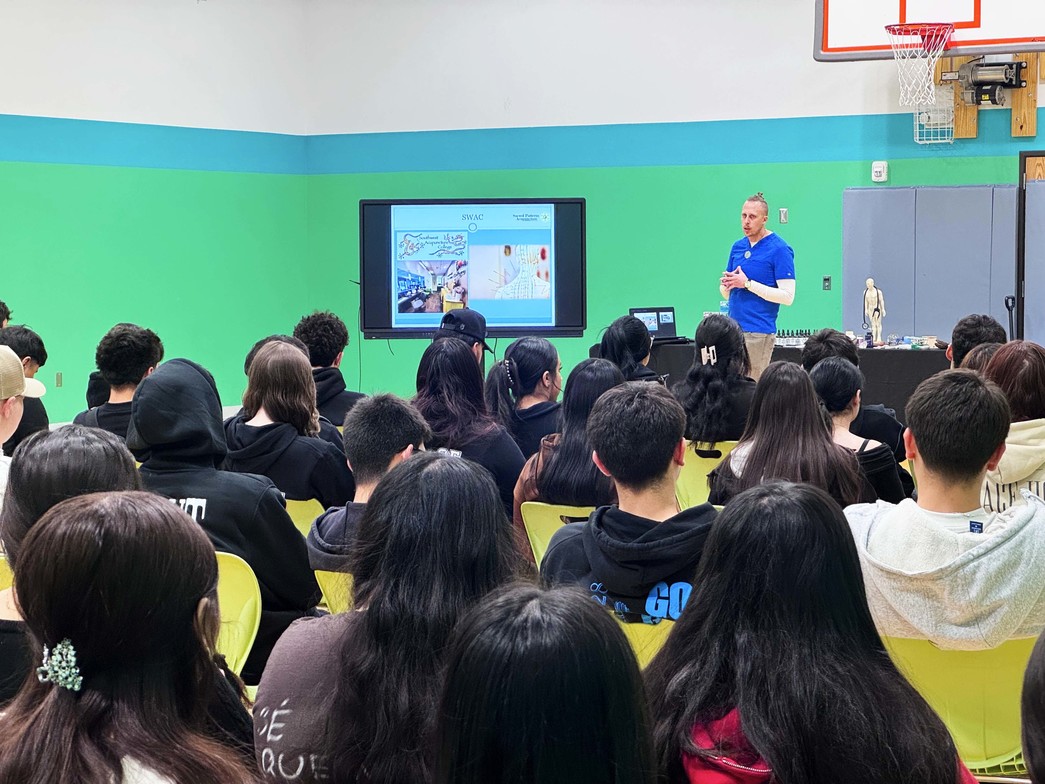 Health Leadership High School - Albuquerque, NM - Sacred Patterns Acupuncture - Dr. Andrew Moser, DOM, MBA - December 2025 Presentation on Acupuncture