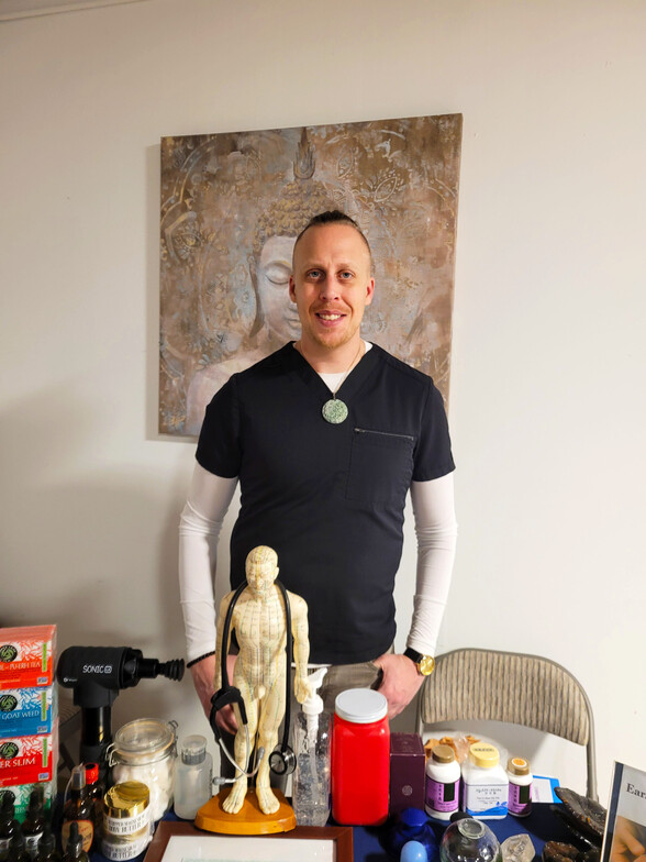 Psychic Healing Fair, Resonant Essentials, Albuquerque, NM, Sacred Patterns Acupuncture, Dr. Andrew Moser, DOM, MBA